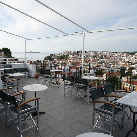 Pension Margarita Skiathos Town Bagian luar foto