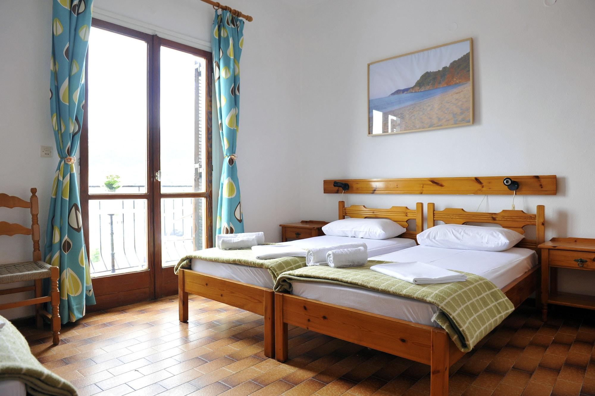 Pension Margarita Skiathos Town Bagian luar foto