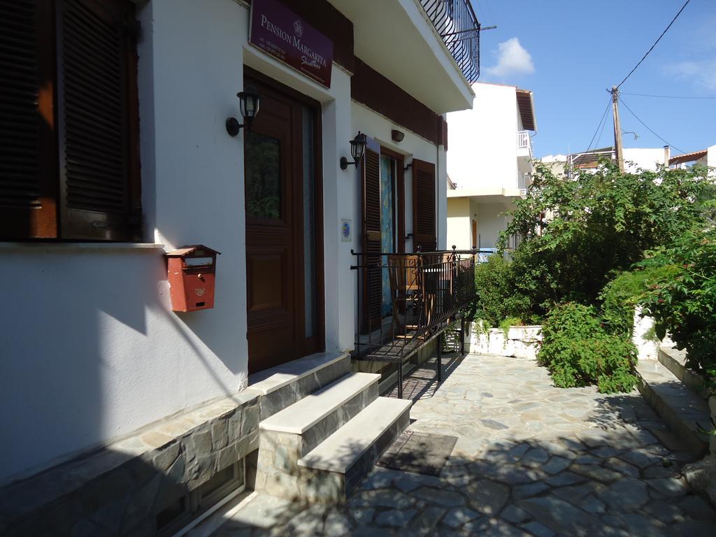 Pension Margarita Skiathos Town Bagian luar foto