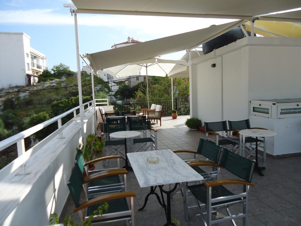 Pension Margarita Skiathos Town Bagian luar foto